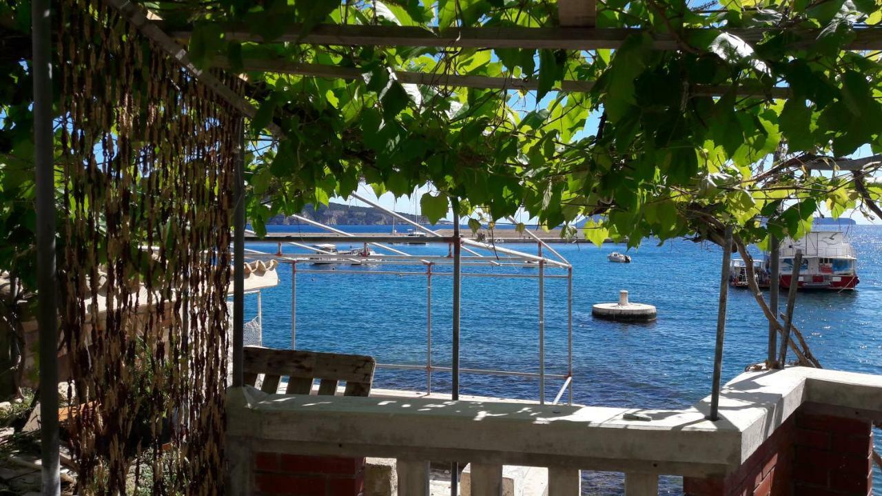 Anka'S Beach Komiža Zewnętrze zdjęcie
