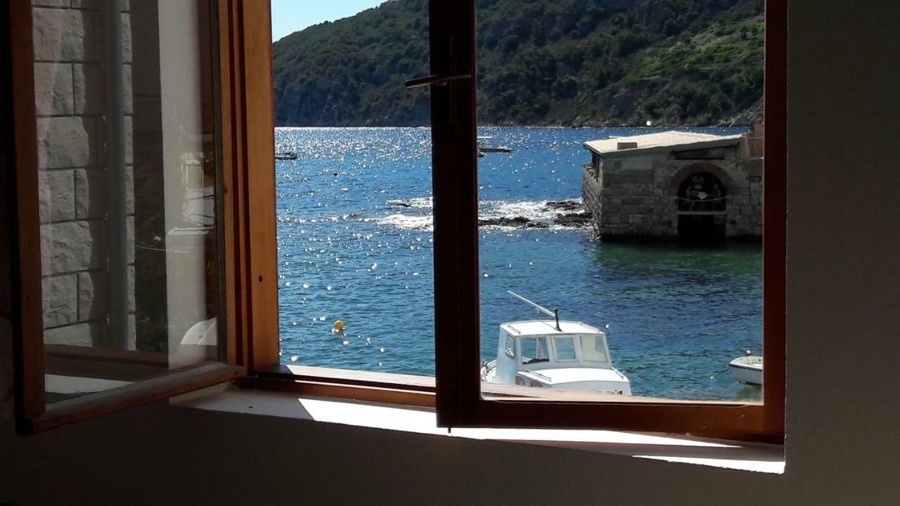 Anka'S Beach Komiža Zewnętrze zdjęcie