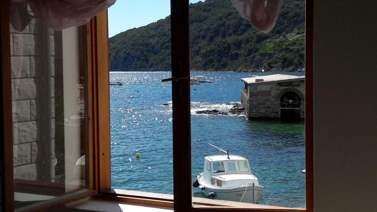 Anka'S Beach Komiža Zewnętrze zdjęcie